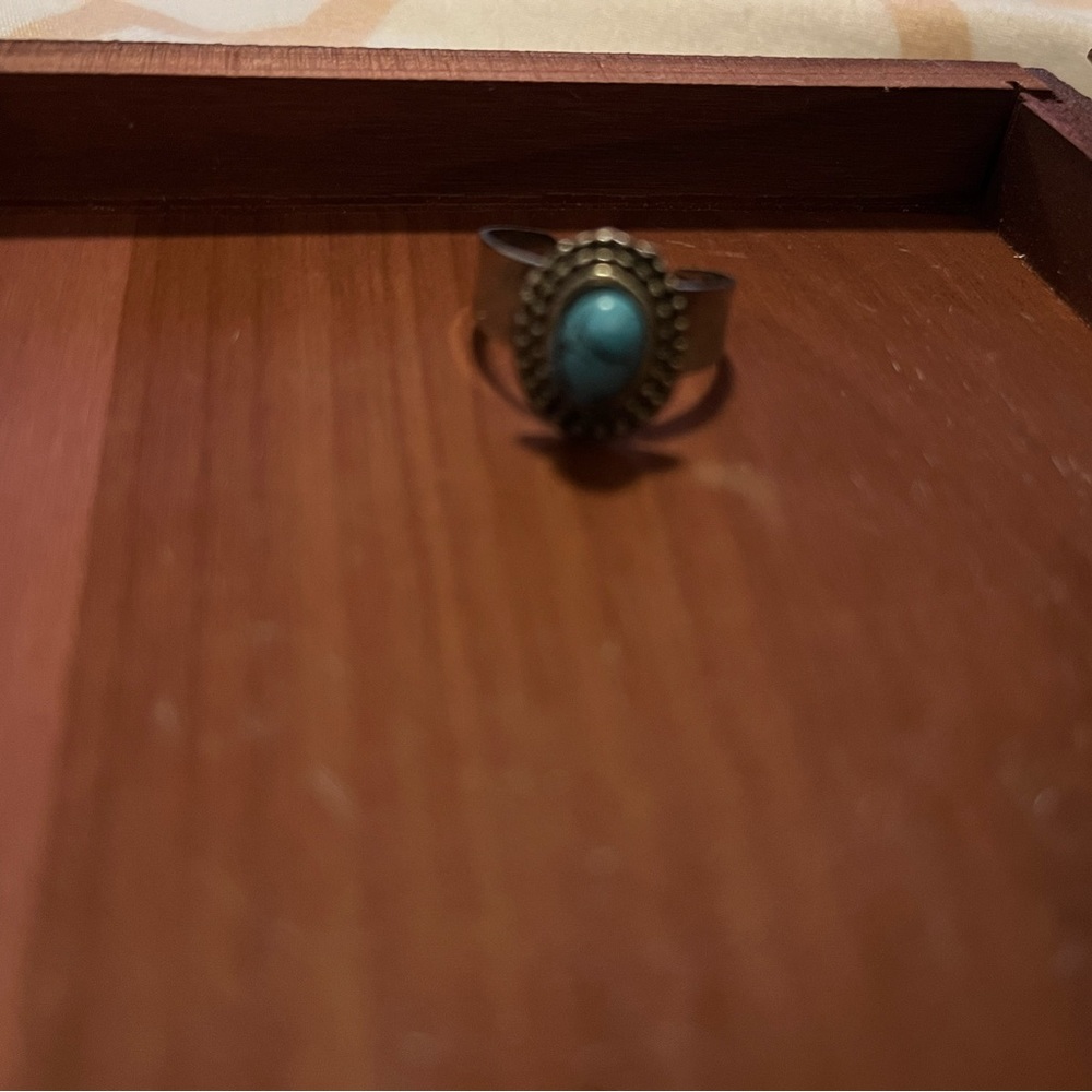 Ring - Picture 2 of 2